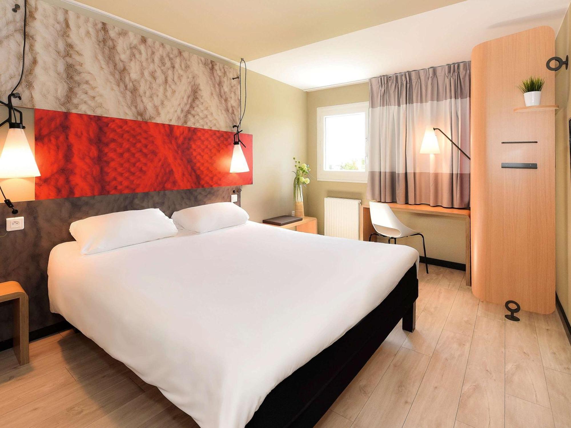 Ibis Beaune La Ferme Aux Vins Exterior foto